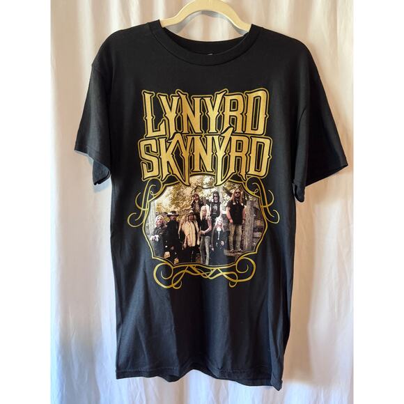 Lynyrd Skynyrd 2015 World Tour Shirt - Medium - Picture 1 of 6